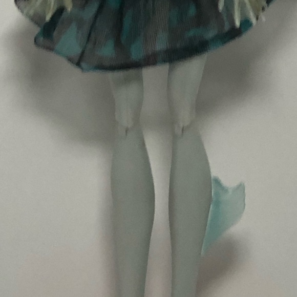 Monster High G1 Dance Class Series - Picture 2 of 6